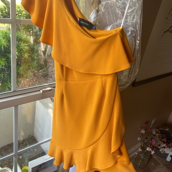 MINKPINK Mustard Yellow Ruffle One Shoulder Mini Dress - Picture 3 of 5